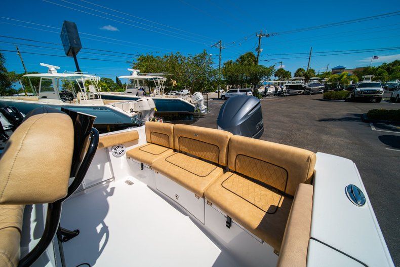 Thumbnail 13 for New 2019 Sportsman Heritage 231 Center Console boat for sale in West Palm Beach, FL