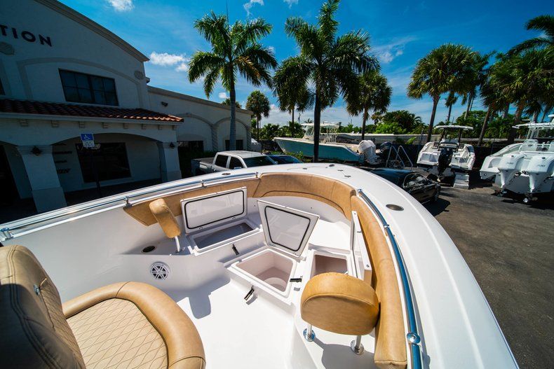 Thumbnail 35 for New 2019 Sportsman Heritage 231 Center Console boat for sale in West Palm Beach, FL