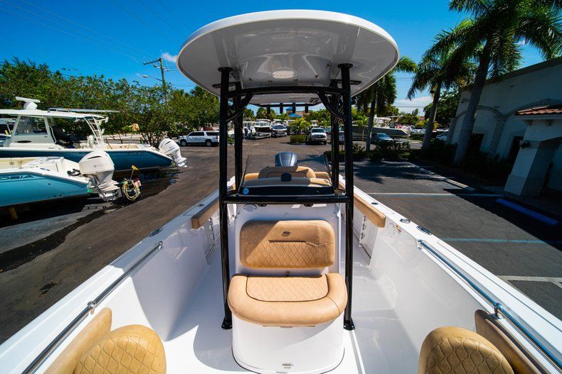Thumbnail 41 for New 2019 Sportsman Heritage 231 Center Console boat for sale in West Palm Beach, FL