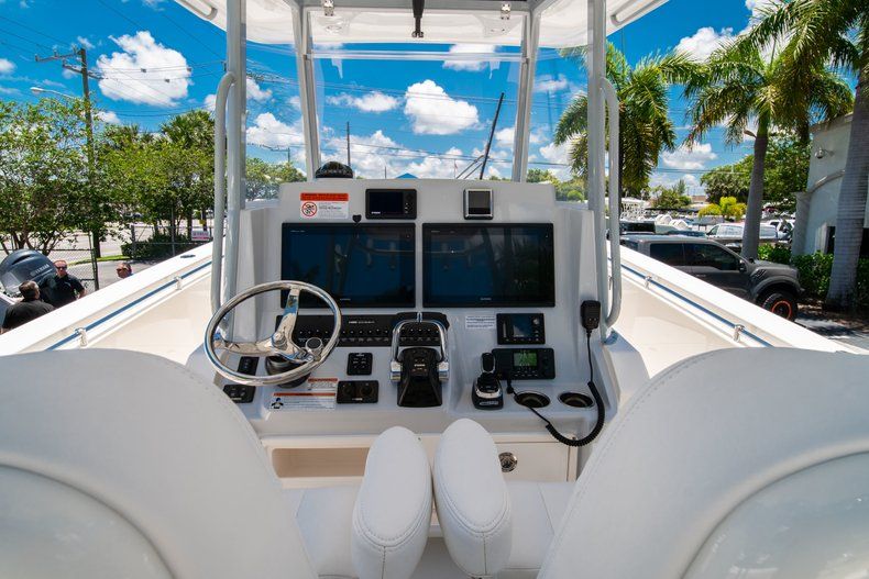 Thumbnail 22 for New 2019 Cobia 320 Center Console boat for sale in West Palm Beach, FL