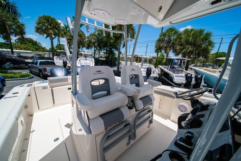 Thumbnail 25 for New 2019 Cobia 320 Center Console boat for sale in West Palm Beach, FL