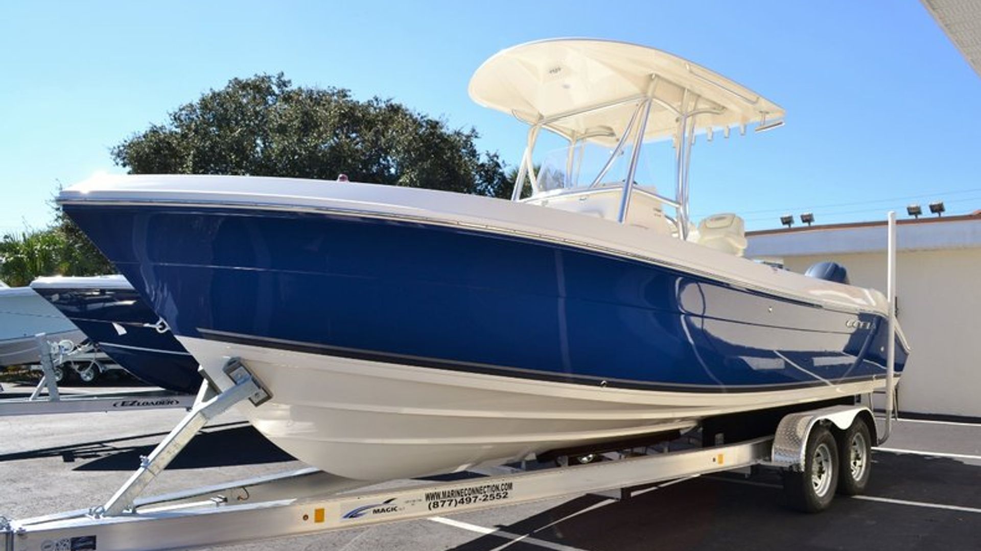 New 2015 Cobia 256 Center Console #K012 image 4