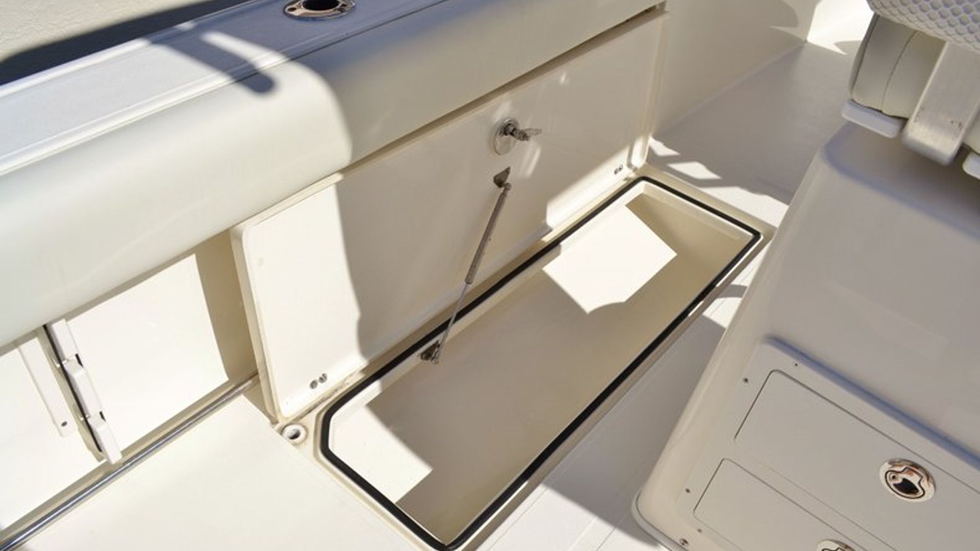 New 2015 Cobia 256 Center Console #K012 image 34