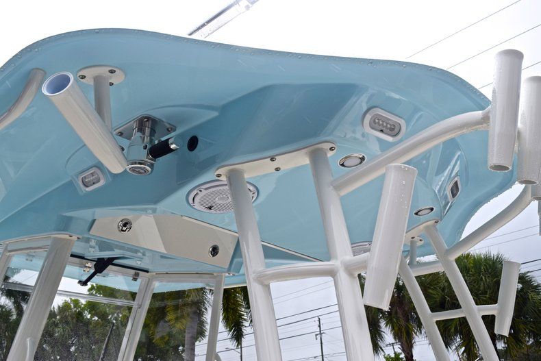 Thumbnail 37 for New 2019 Cobia 301 CC Center Console boat for sale in Miami, FL