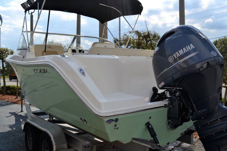 Thumbnail 3 for New 2019 Cobia 220 Dual Console boat for sale in West Palm Beach, FL