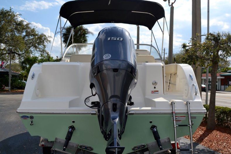 Thumbnail 4 for New 2019 Cobia 220 Dual Console boat for sale in West Palm Beach, FL