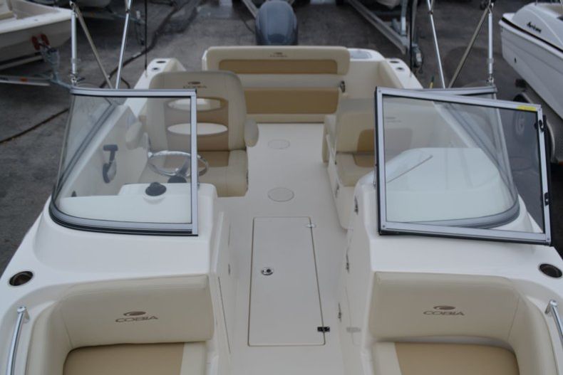 Thumbnail 14 for New 2019 Cobia 220 Dual Console boat for sale in West Palm Beach, FL