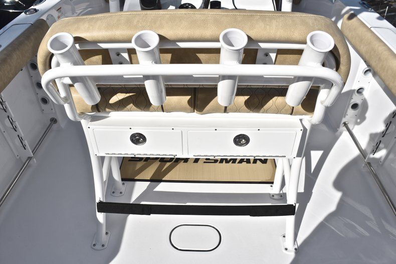 Thumbnail 20 for New 2019 Sportsman Open 232 Center Console boat for sale in Vero Beach, FL
