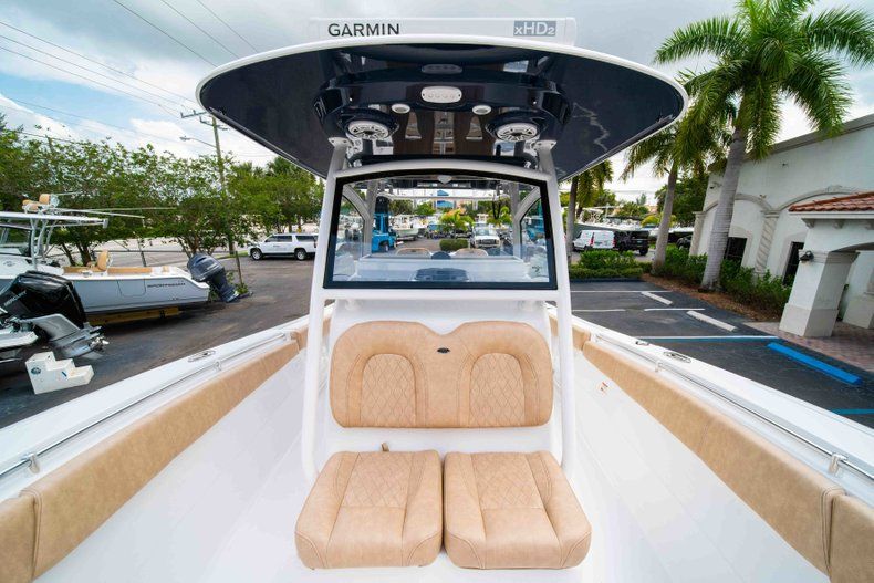 Thumbnail 42 for New 2019 Sportsman Open 312 Center Console boat for sale in West Palm Beach, FL