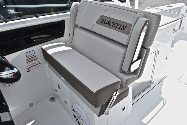 Thumbnail 38 for New 2019 Blackfin 272DC Dual Console boat for sale in West Palm Beach, FL