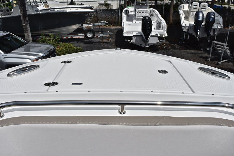 Thumbnail 75 for New 2019 Blackfin 272DC Dual Console boat for sale in West Palm Beach, FL