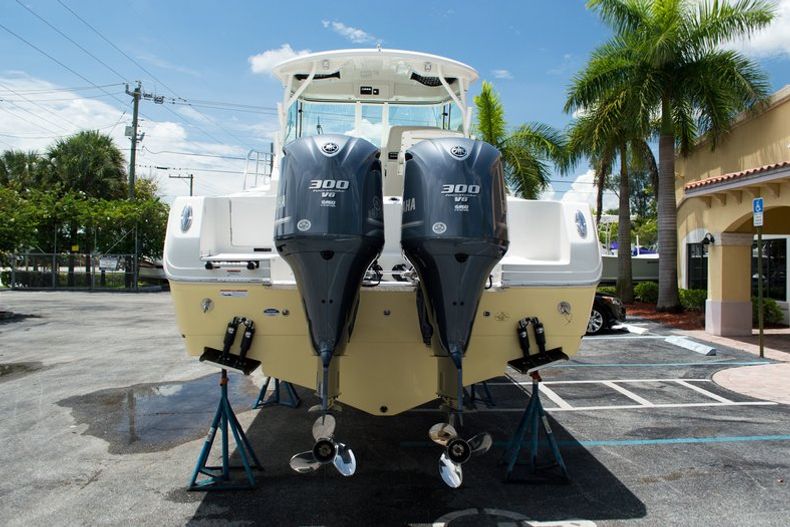 Thumbnail 9 for New 2014 Sailfish 320 EXP Express Cruiser boat for sale in West Palm Beach, FL