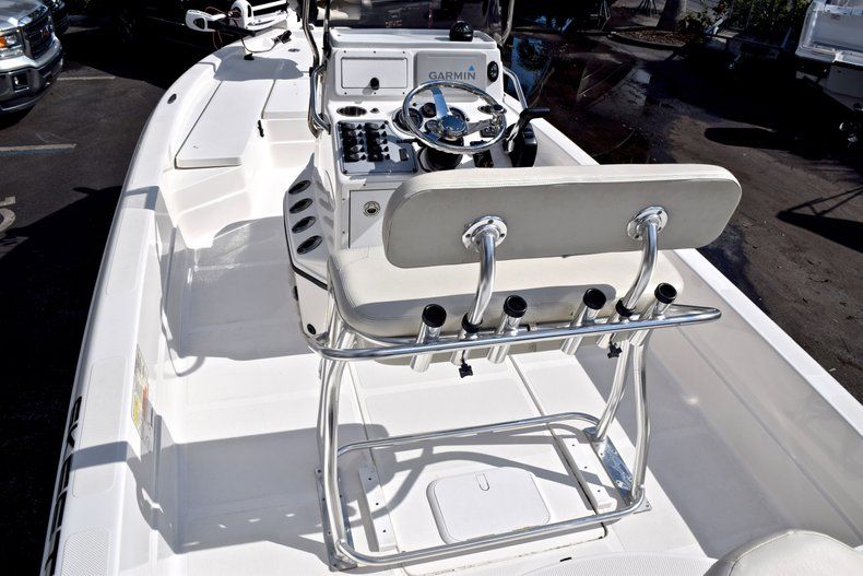 Thumbnail 12 for Used 2012 Skeeter 22 Bay boat for sale in West Palm Beach, FL