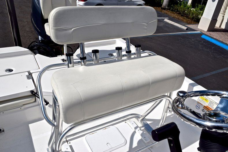 Thumbnail 25 for Used 2012 Skeeter 22 Bay boat for sale in West Palm Beach, FL