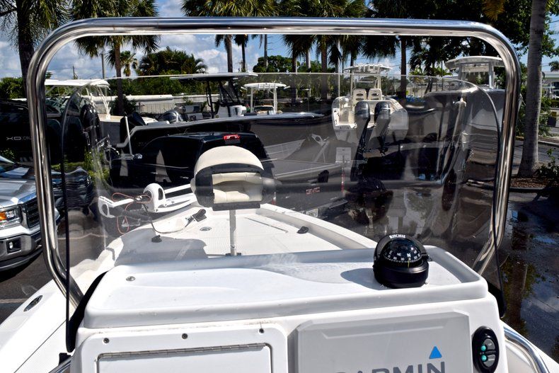 Thumbnail 29 for Used 2012 Skeeter 22 Bay boat for sale in West Palm Beach, FL
