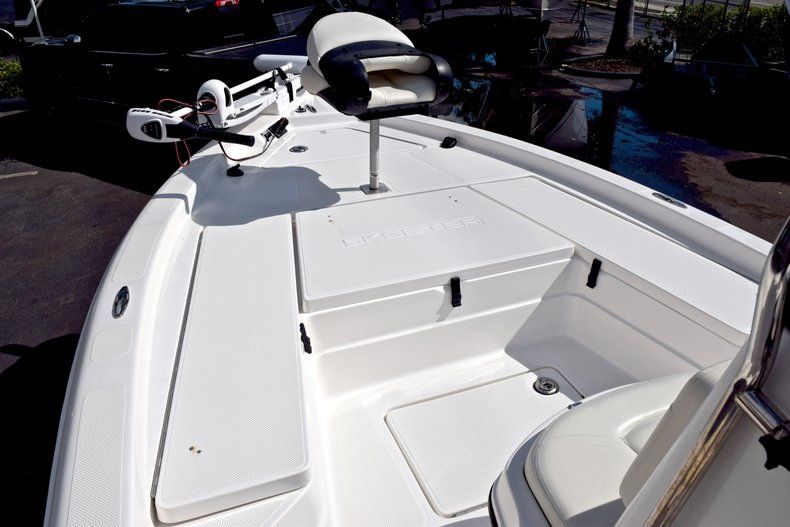 Thumbnail 39 for Used 2012 Skeeter 22 Bay boat for sale in West Palm Beach, FL