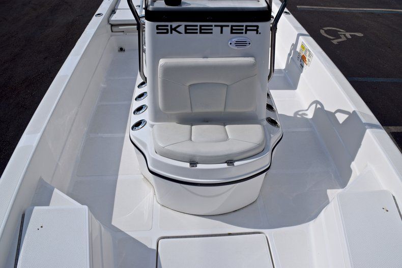 Thumbnail 40 for Used 2012 Skeeter 22 Bay boat for sale in West Palm Beach, FL