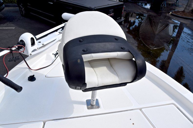 Thumbnail 50 for Used 2012 Skeeter 22 Bay boat for sale in West Palm Beach, FL
