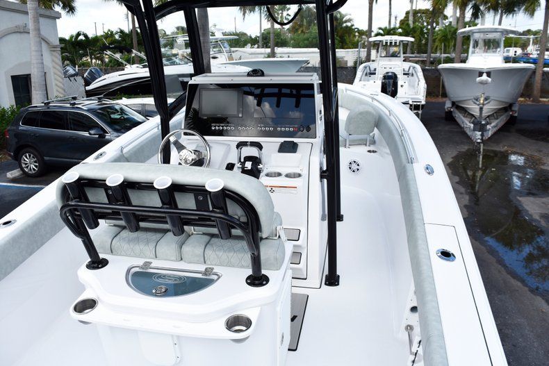 Thumbnail 11 for New 2019 Sportsman Heritage 251 Center Console boat for sale in West Palm Beach, FL