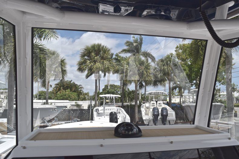Thumbnail 32 for New 2019 Sportsman Heritage 251 Center Console boat for sale in Miami, FL