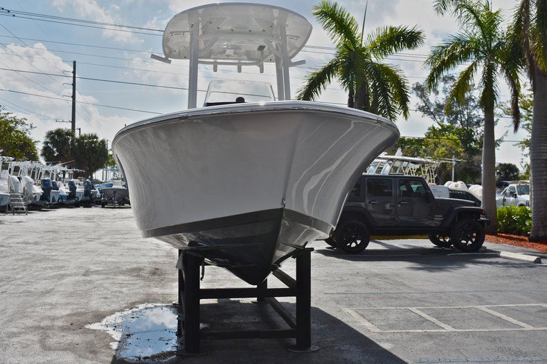 Thumbnail 2 for New 2018 Sportsman Heritage 211 Center Console boat for sale in Islamorada, FL