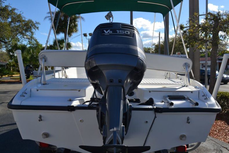 Thumbnail 4 for Used 2000 Boston Whaler 18 Dauntless boat for sale in Vero Beach, FL