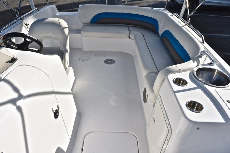Thumbnail 14 for Used 2014 Hurricane SunDeck Sport SS 232 OB boat for sale in West Palm Beach, FL