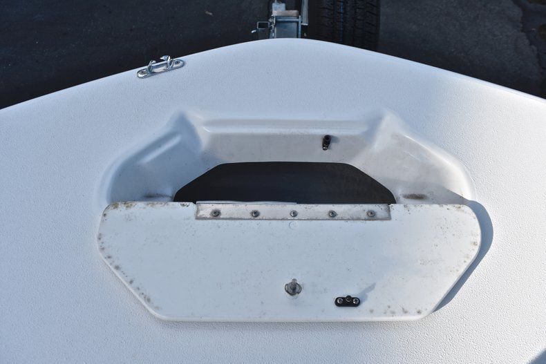 Thumbnail 48 for Used 2014 Hurricane SunDeck Sport SS 232 OB boat for sale in West Palm Beach, FL