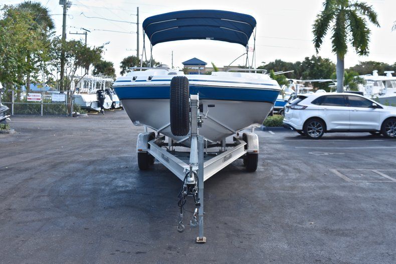 Thumbnail 2 for Used 2014 Hurricane SunDeck Sport SS 232 OB boat for sale in West Palm Beach, FL