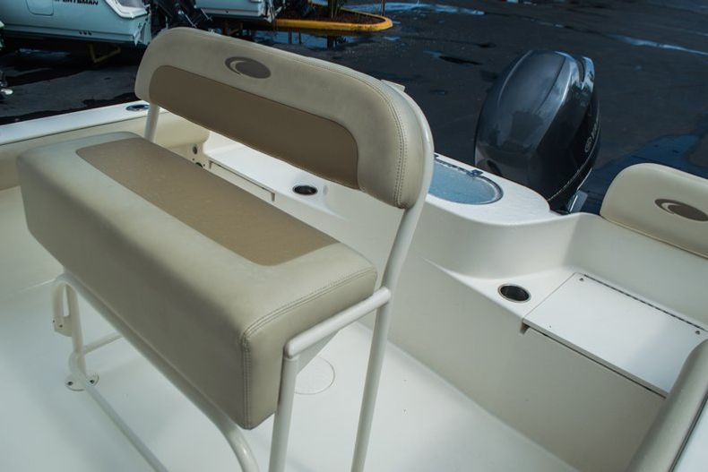 Thumbnail 30 for New 2015 Cobia 217 Center Console boat for sale in Miami, FL