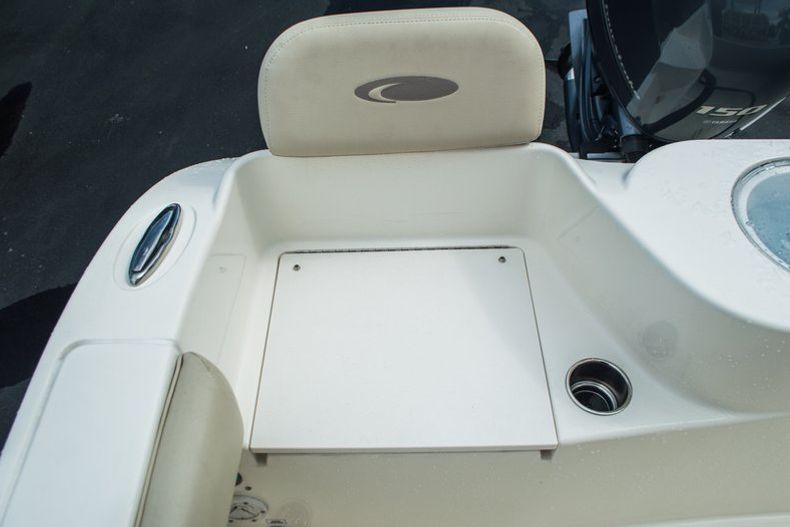 Thumbnail 32 for New 2015 Cobia 217 Center Console boat for sale in Miami, FL