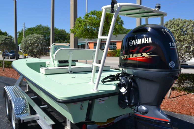 Thumbnail 4 for New 2019 Maverick 18 HPX-V boat for sale in Vero Beach, FL