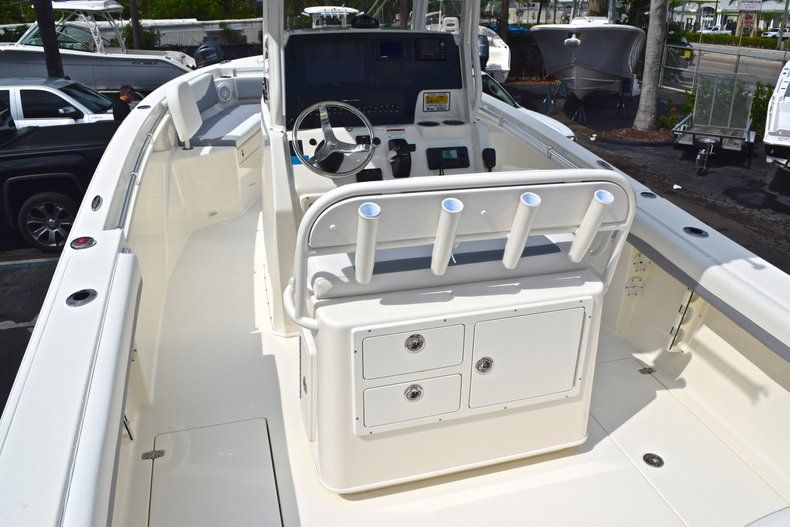Thumbnail 11 for New 2019 Cobia 240 CC Center Console boat for sale in Fort Lauderdale, FL