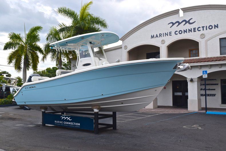 Thumbnail 1 for New 2019 Cobia 240 CC Center Console boat for sale in Fort Lauderdale, FL