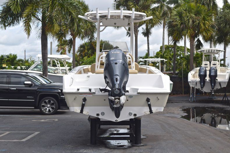 Thumbnail 6 for Used 2017 Sportsman Open 212 Center Console boat for sale in West Palm Beach, FL