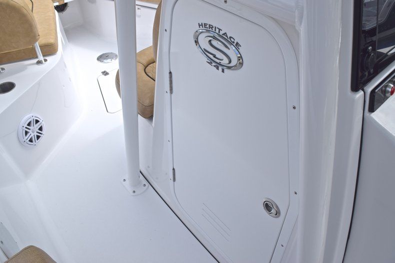 Thumbnail 41 for New 2019 Sportsman Heritage 241 Center Console boat for sale in Islamorada, FL