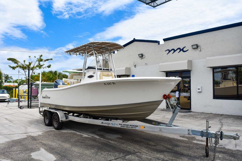 Thumbnail 1 for Used 2018 NauticStar 22XS boat for sale in Fort Lauderdale, FL