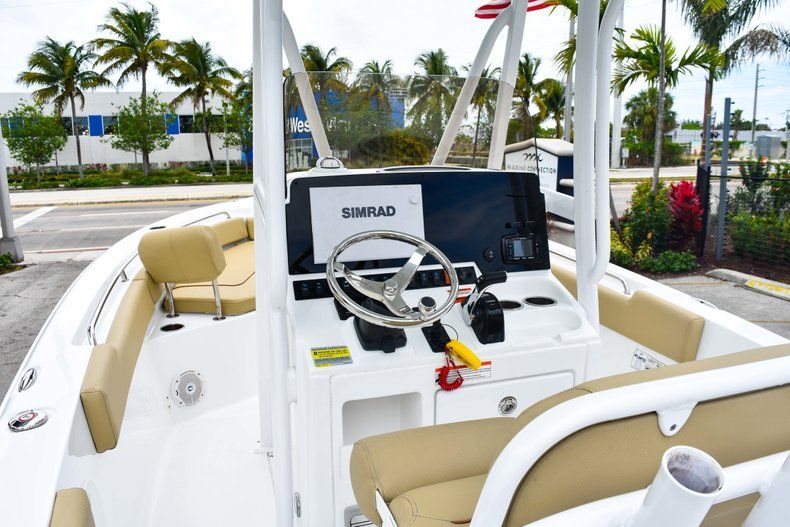 Thumbnail 12 for Used 2018 Sea Hunt 234 Ultra boat for sale in Fort Lauderdale, FL