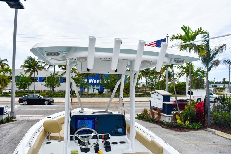 Thumbnail 48 for Used 2018 Sea Hunt 234 Ultra boat for sale in Fort Lauderdale, FL