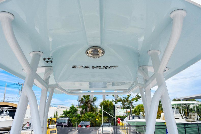 Thumbnail 74 for Used 2018 Sea Hunt 234 Ultra boat for sale in Fort Lauderdale, FL