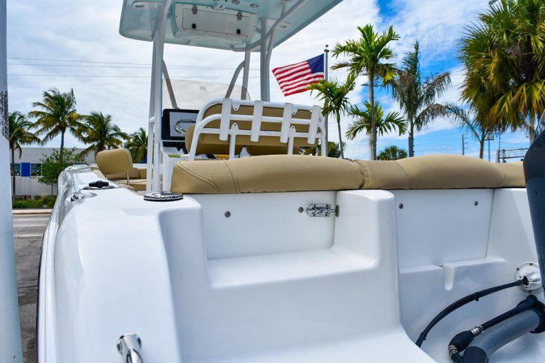 Thumbnail 13 for Used 2018 Sea Hunt 234 Ultra boat for sale in Fort Lauderdale, FL