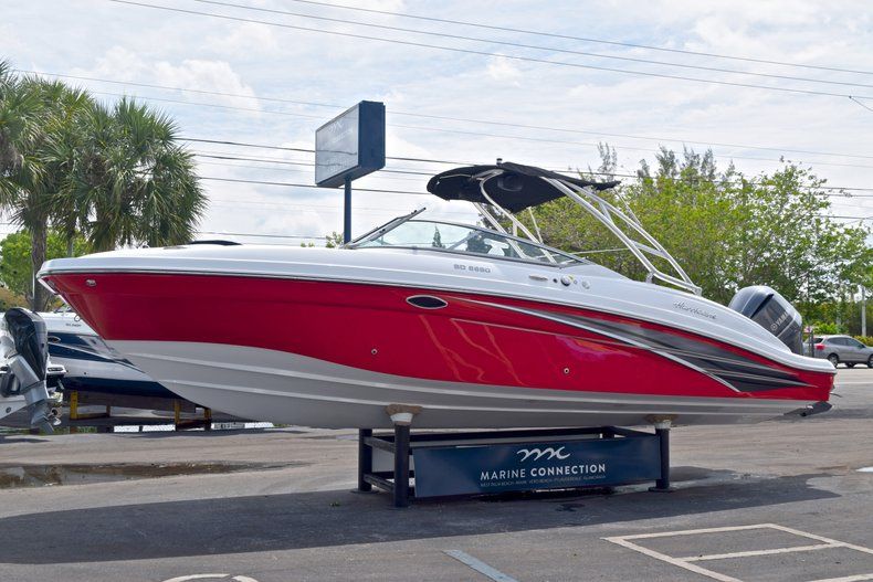 Thumbnail 3 for New 2019 Hurricane SunDeck SD 2690 OB boat for sale in West Palm Beach, FL