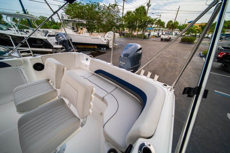 Thumbnail 16 for Used 2019 Hurricane CC 211 OB boat for sale in West Palm Beach, FL