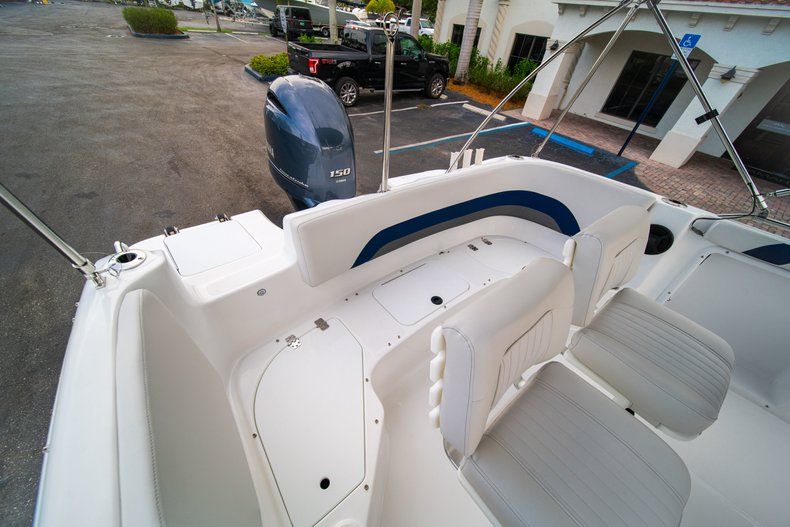 Thumbnail 20 for Used 2019 Hurricane CC 211 OB boat for sale in West Palm Beach, FL