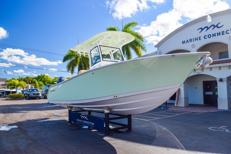Thumbnail 2 for New 2019 Sportsman Open 252 Center Console boat for sale in Fort Lauderdale, FL