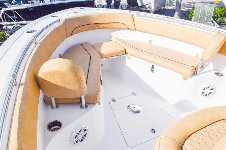 Thumbnail 59 for New 2019 Sportsman Open 252 Center Console boat for sale in Fort Lauderdale, FL
