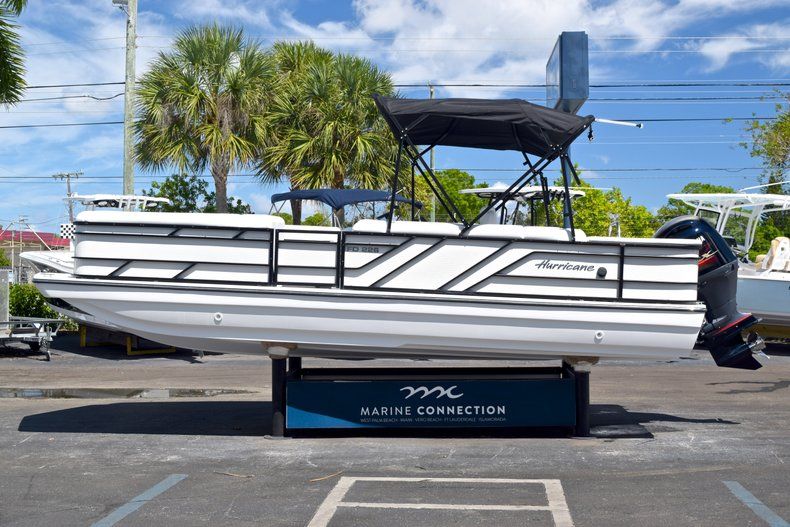 Thumbnail 4 for New 2019 Hurricane FunDeck FD 226 OB boat for sale in Vero Beach, FL