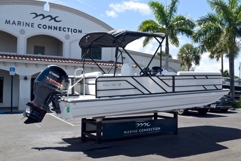 Thumbnail 7 for New 2019 Hurricane FunDeck FD 226 OB boat for sale in Vero Beach, FL
