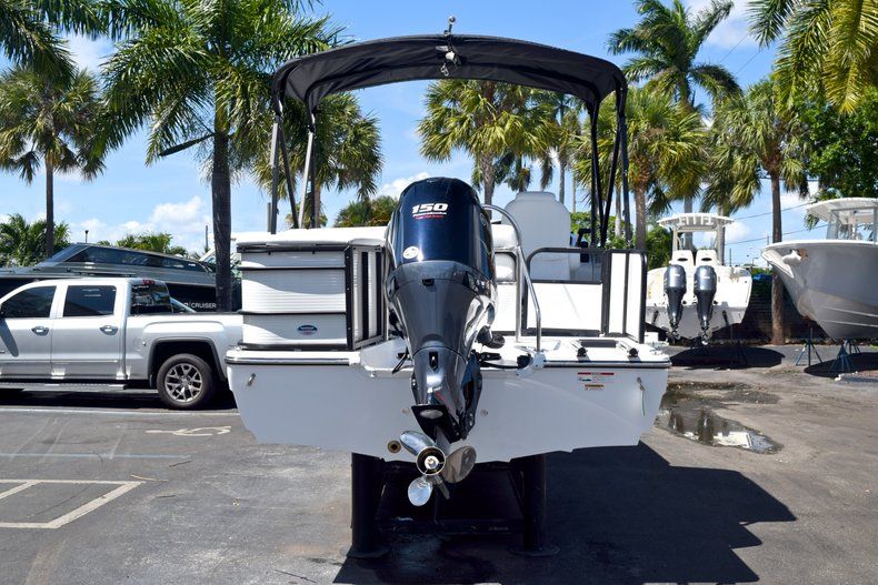 Thumbnail 6 for New 2019 Hurricane FunDeck FD 226 OB boat for sale in Vero Beach, FL