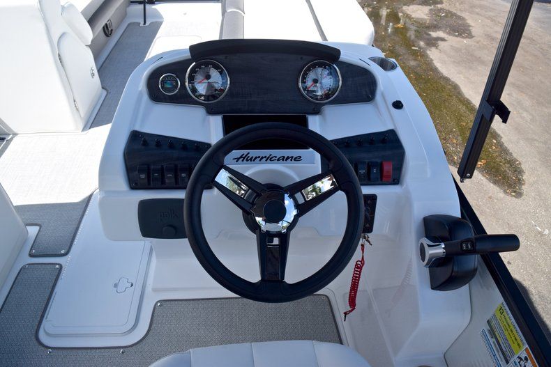 Thumbnail 26 for New 2019 Hurricane FunDeck FD 226 OB boat for sale in Vero Beach, FL
